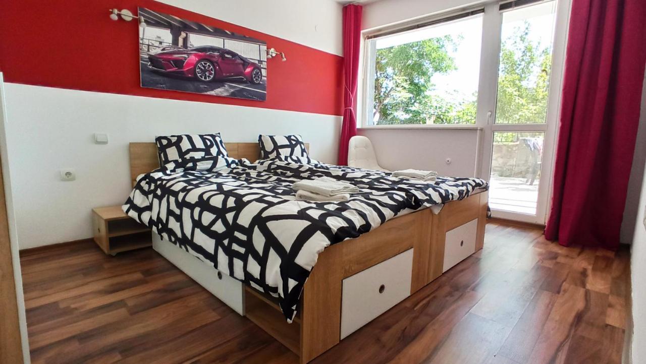 Arode Villa Ovidius - Apartments Balchik Bagian luar foto