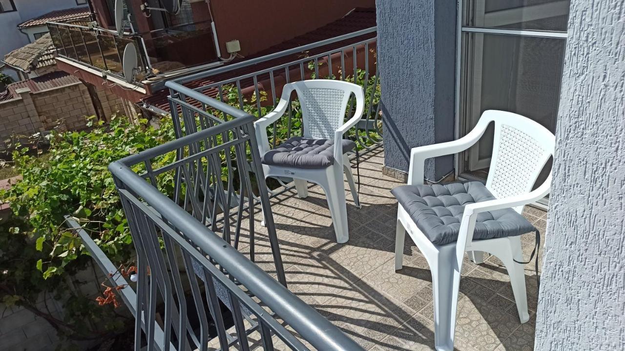 Arode Villa Ovidius - Apartments Balchik Bagian luar foto