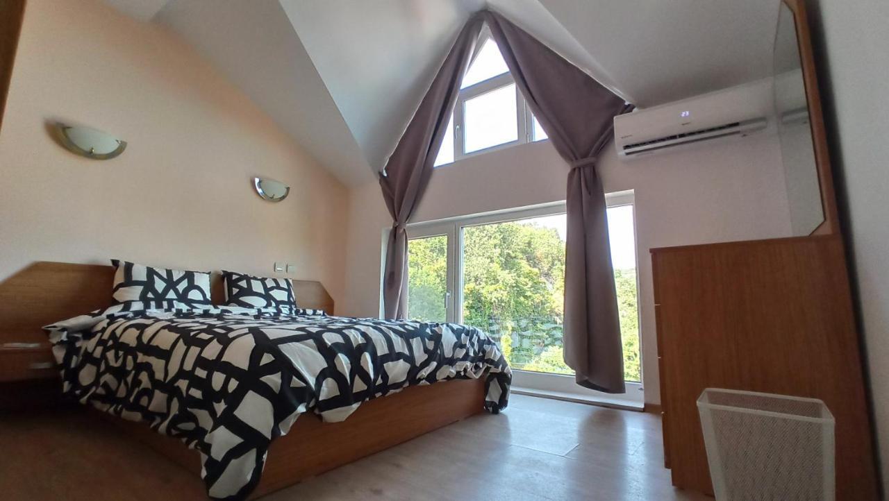 Arode Villa Ovidius - Apartments Balchik Bagian luar foto