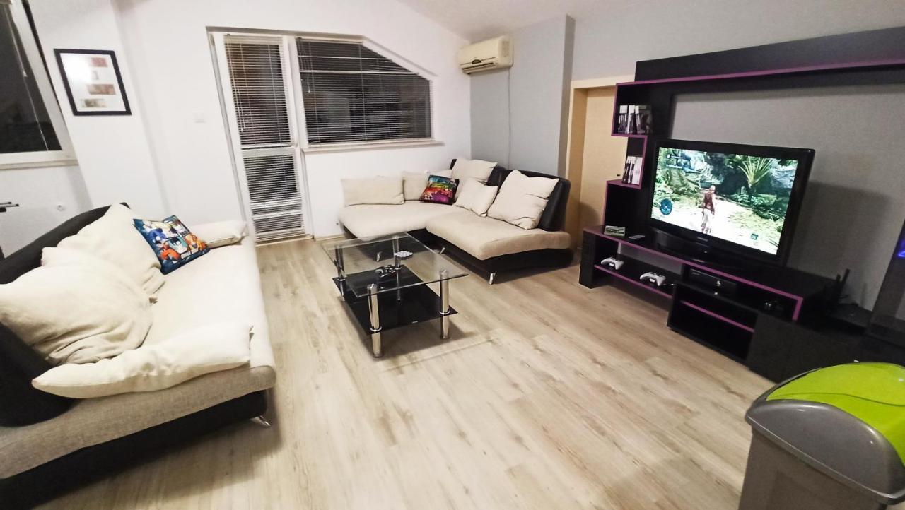 Arode Villa Ovidius - Apartments Balchik Bagian luar foto