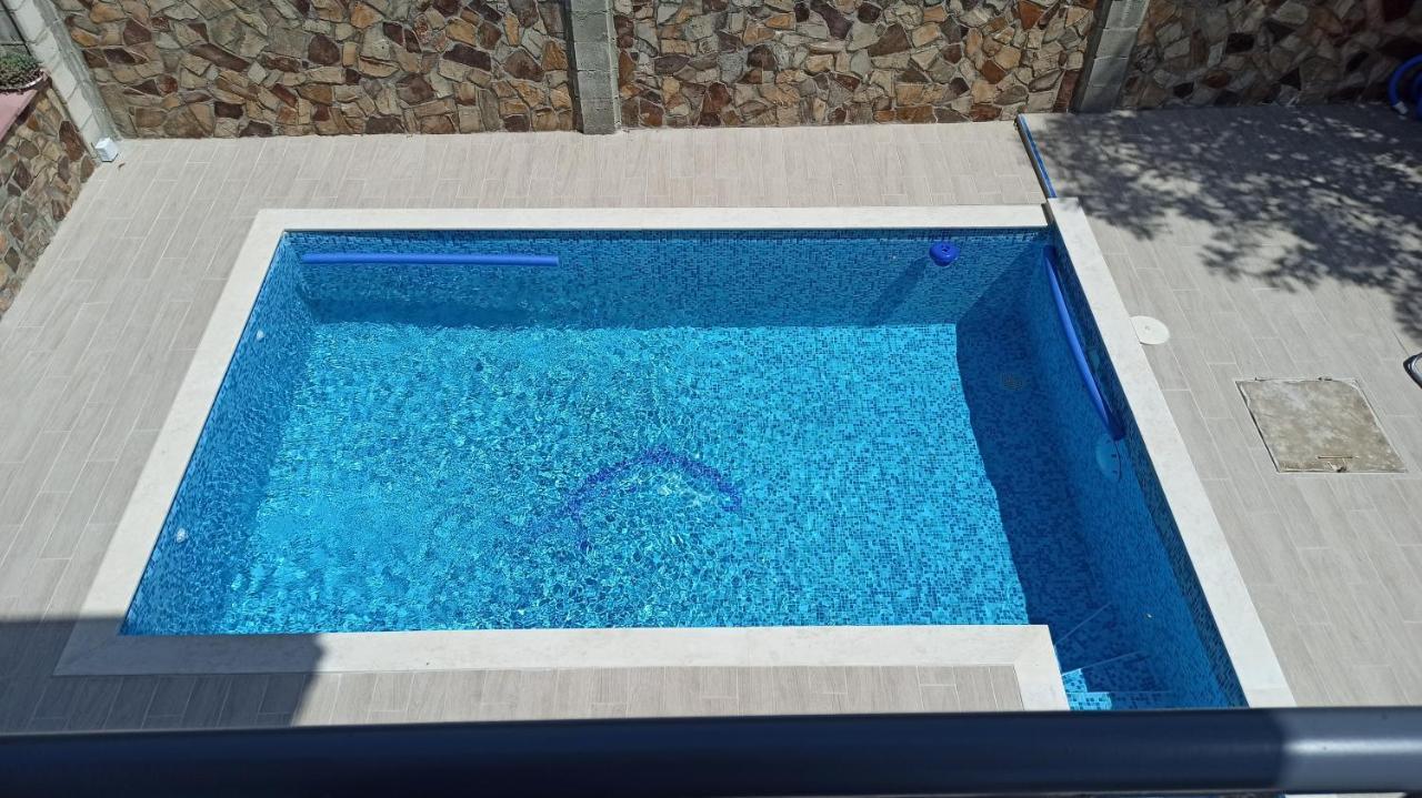 Arode Villa Ovidius - Apartments Balchik Bagian luar foto