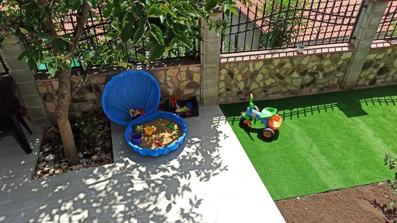 Arode Villa Ovidius - Apartments Balchik Bagian luar foto